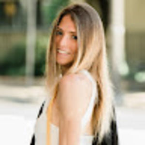 Meet your Posher, Cecilia